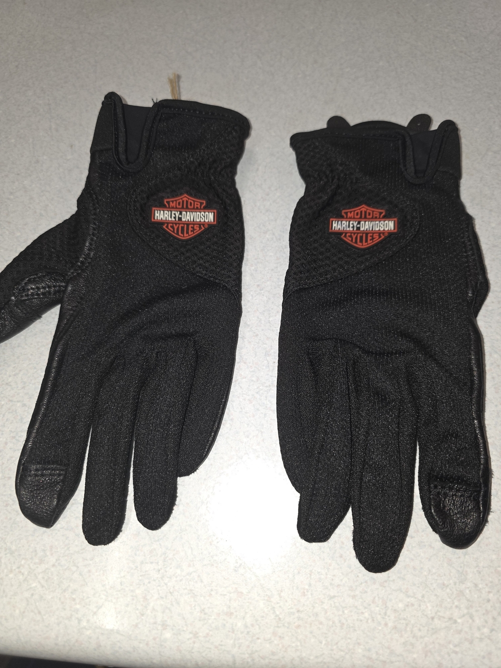 Harley-Davidson Black Gloves with Red Logo Emblem
